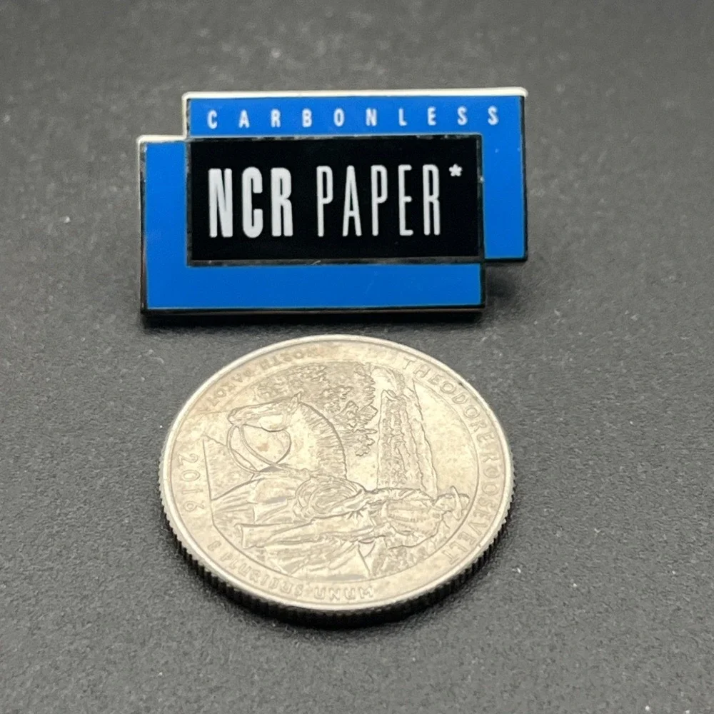 Carbonless NCR Paper Lapel‎ Hat Pin